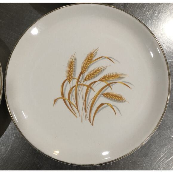 Lot Of 4 Golden Wheat, Bread or Salad Plate 22K Gold Vintage Made In USA - Picture 5 of 6